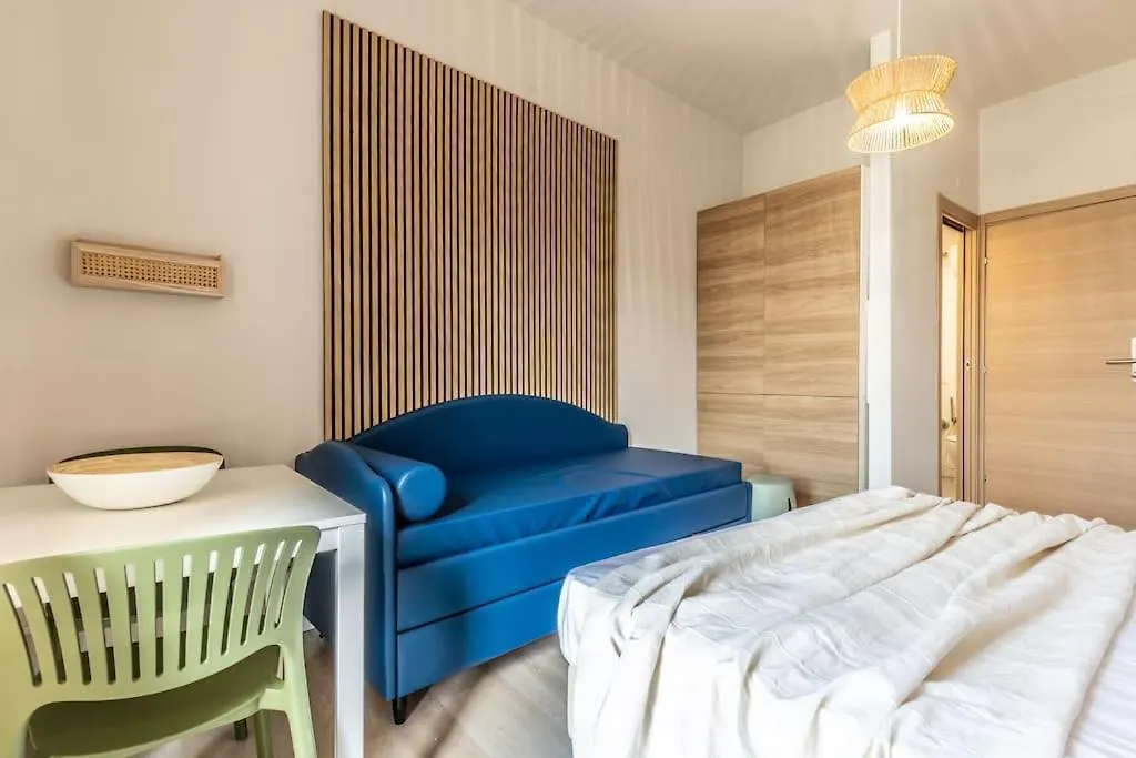 Apartment Dafne Rooms A Relaxing Piece Of Paradise Rome